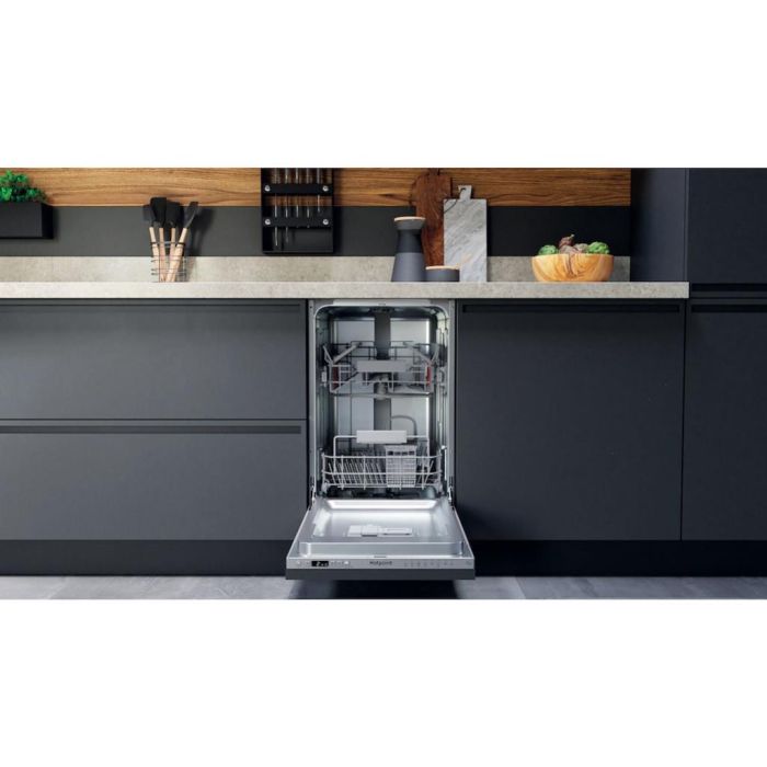 Hotpoint HSICIH 4798 BI UK Integrated Dishwasher