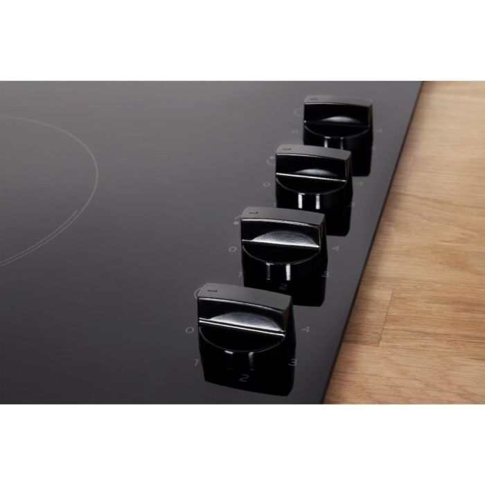 Indesit Aria RI 860 C Hob - Black
