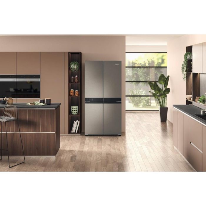 Hotpoint HQ9U2BLG 4-Door American Fridge Freezer - Inox