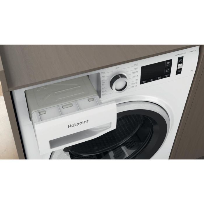 Hotpoint NT M11 92SK ActiveCare Freestanding 9kg Heat Pump Tumble Dryer - White