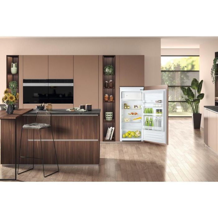 Hotpoint HSZ 12 A2D.UK 1 Integrated Fridge
