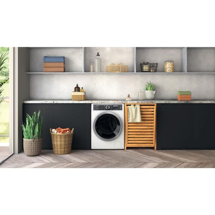 Hotpoint H8 99AD GPOWER UK GentlePower 9kg 1400rpm Washing Machine - White