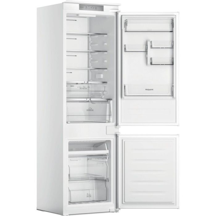 Hotpoint HTC18 T32 2 Built-In Fridge Freezer