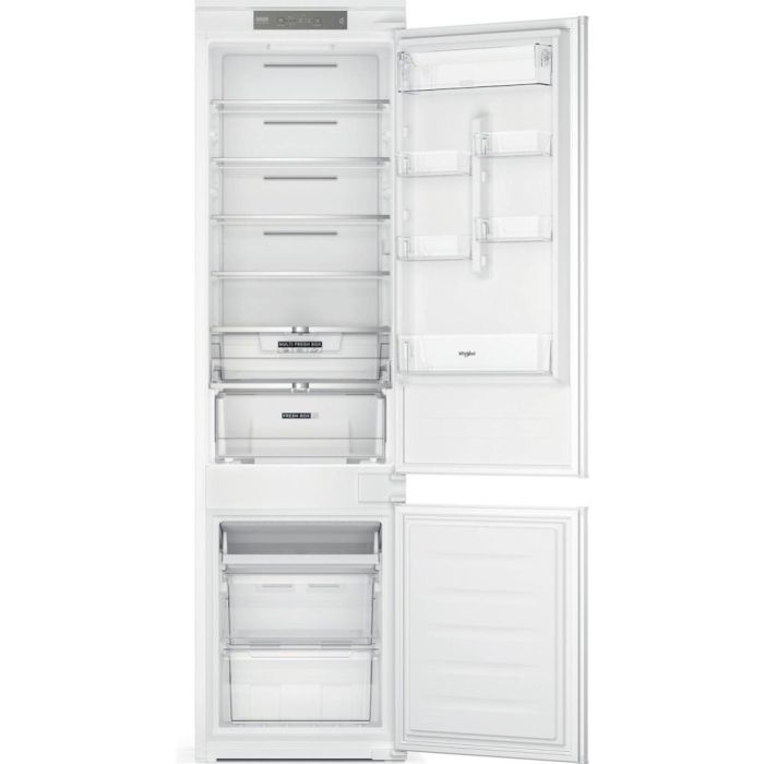 Whirlpool WHC20 T322 UK Built-In Fridge Freezer
