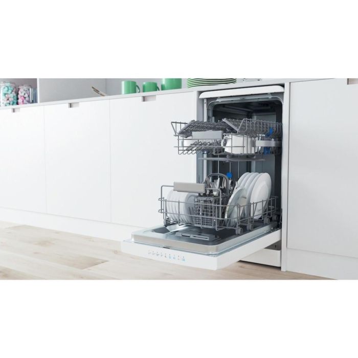Indesit DSFO 3T224 Z UK N Slimline Dishwasher - White