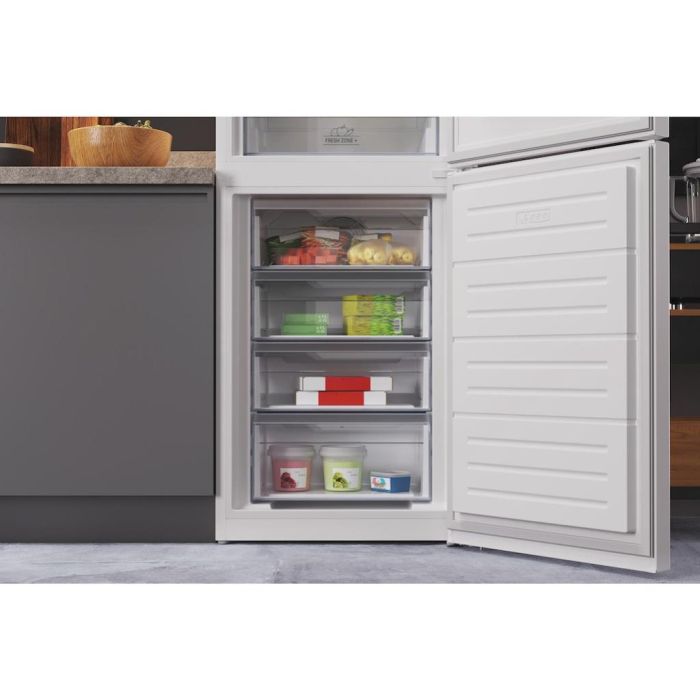 Hotpoint HCIH50TI1W1 Freestanding Fridge Freezer