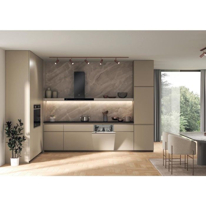 Whirlpool W2I HD526 UK Integrated Dishwasher - White