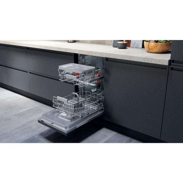 Hotpoint HI9C 3M19 C S UK Slimline Integrated Dishwasher - Silver