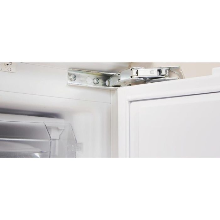 Indesit INBUFZ011 Built-Under Freezer