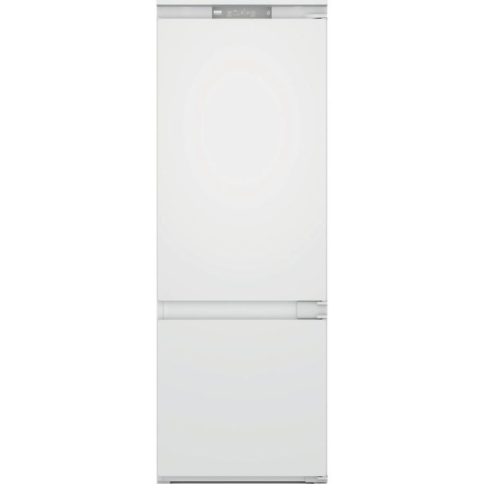 Whirlpool WHSP70T122UK Built-In Fridge Freezer