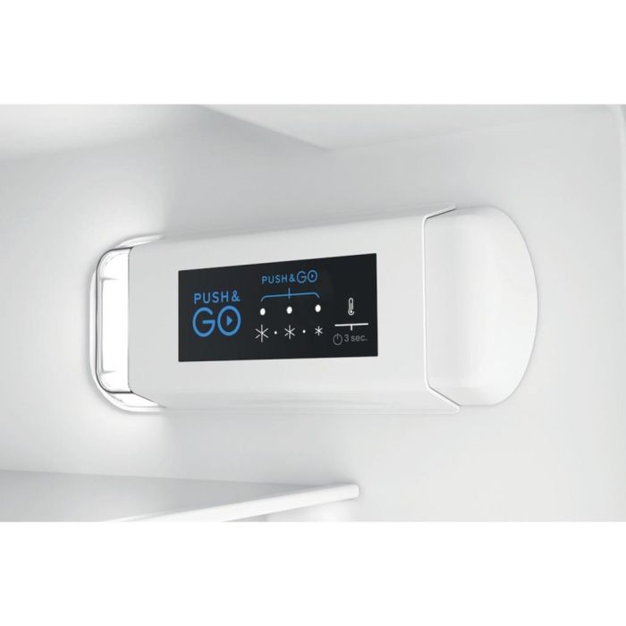 Indesit INBUL011.UK Undercounter Integrated Fridge