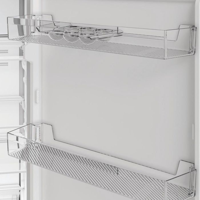 Indesit INKS 1361 S4UK Freestanding 60/40 Fridge Freezer - Silver