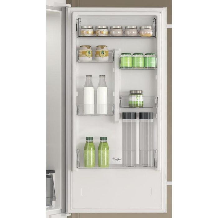 Whirlpool WHC20 T322 UK Built-In Fridge Freezer