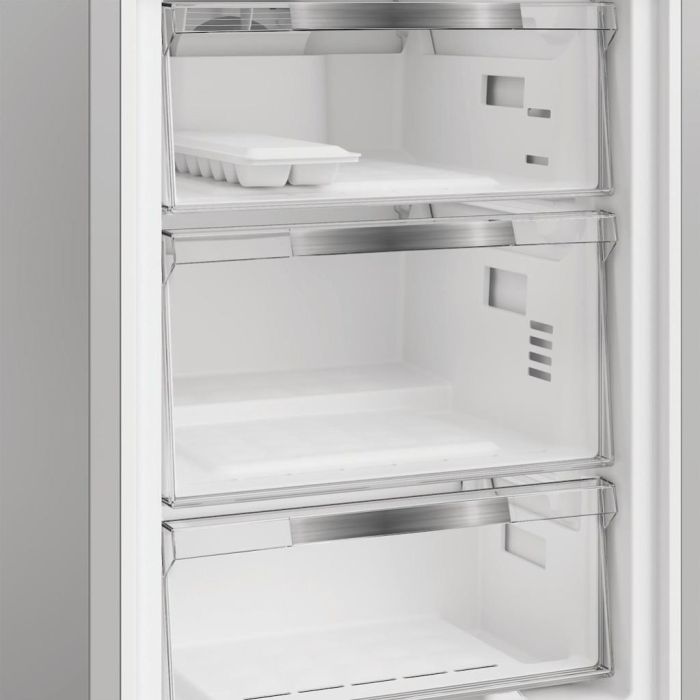 Hotpoint HPK 26362 XP5UK Dual No Frost 60/40 Fridge Freezer with EvenFlow - Inox