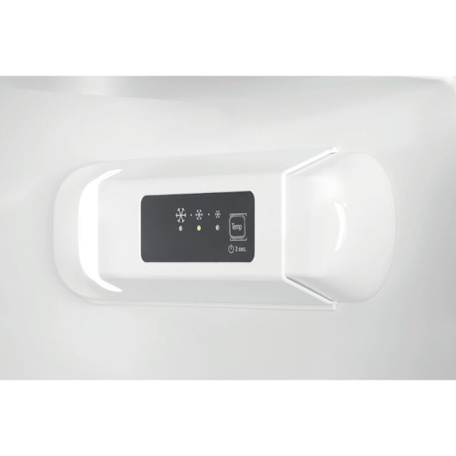 Hotpoint HBUF011 Integrated Undercounter Fridge